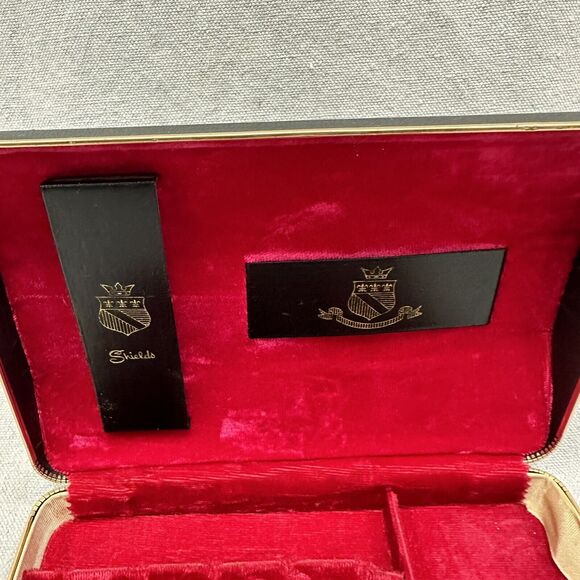 Vintage Shields Men's Accessory Jewelry Case Organizer Faux Leather Red Velvet - Picture 6 of 15